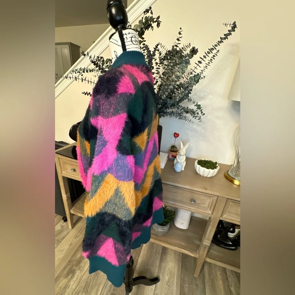 BEL KAZAN embrace vibrant